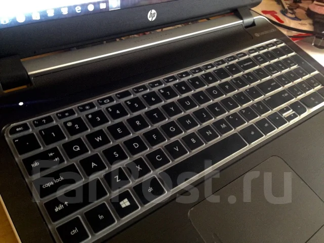 HP Pavilion 15. 15.6", 2,1����, ��� 6 ��, ���� 750���, WiFi: 1, Bluetooth: 1, ����������� �� 5��. ����
