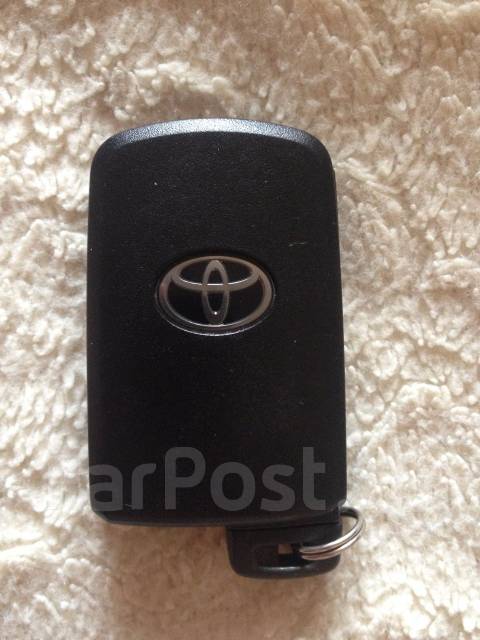 Toyota camry ключ