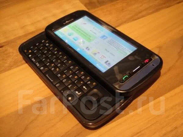 Nokia C6-00 ����