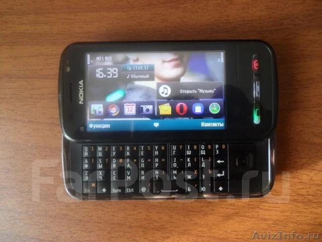 Nokia C6-00 ����