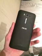 Asus ZenFone 2 ze550ml. �����