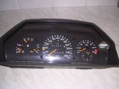 Панель приборов. Mercedes-Benz E-Class, W124, 124 Двигатель 104MKPP