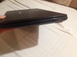 Asus X552EA-SX008D. 1,7����, ��� 2048 ��, ���� 1���, WiFi, Bluetooth, ����������� �� 5��.