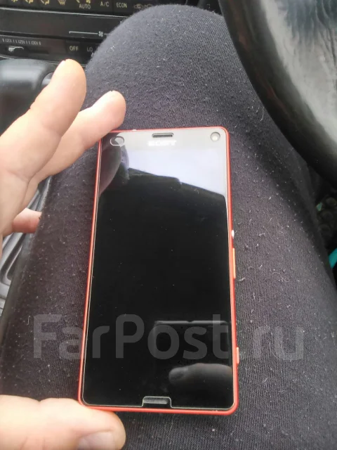 Sony Xperia Z3 Compact ����
