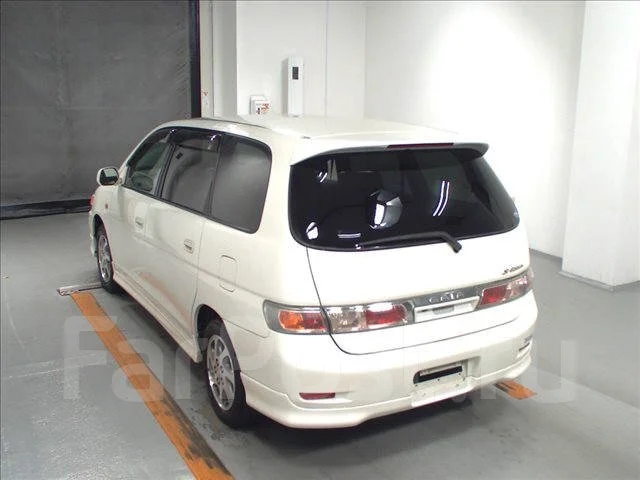 Toyota Gaia ����