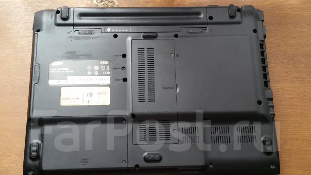 Samsung R560. 2,6����, ��� 3072 ��, ���� 250���, WiFi: 1, Bluetooth: 1, ����������� �� 1��. ����