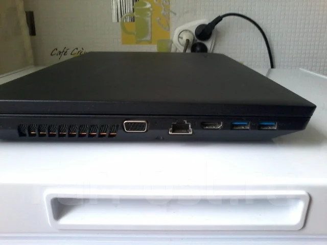 Lenovo B590. ��� 4 ��, WiFi: 1, Bluetooth: 1, ����������� �� 3��. ����