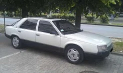 Renault 25. 09 ����