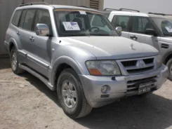 Mitsubishi Montero ����