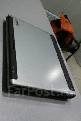Acer TravelMate. WiFi: 1, Bluetooth: 1 ����