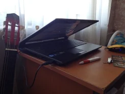 Asus A53SM. 2,4����, ��� 4 ��, ���� 500���, WiFi, Bluetooth, ����������� �� 3��.