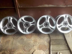 Urban Racing. 7.0x16", 5x100.00, 5x114.30, �� 60,0���.