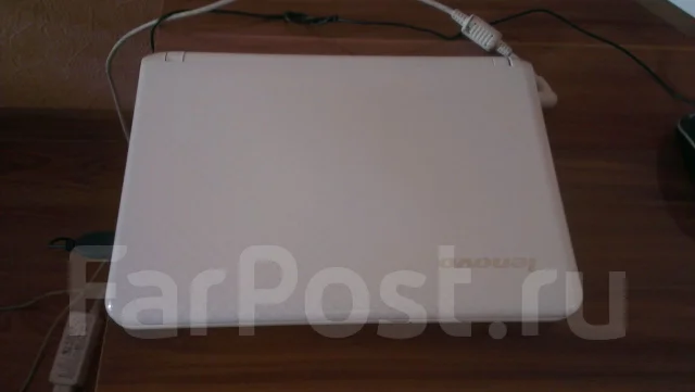 Lenovo IdeaPad S10-2. 1,6����, ��� 1024 ��, ���� 130���, WiFi: 1, ����������� �� 1��. ����