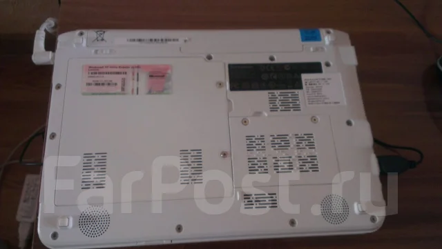 Lenovo IdeaPad S10-2. 1,6����, ��� 1024 ��, ���� 130���, WiFi: 1, ����������� �� 1��. ����