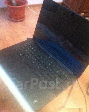 Razer Blade 14. WiFi: 1, Bluetooth: 1 ����