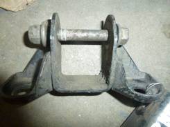 Крепление редуктора. Nissan: Terrano, NP300, King Cab, Datsun, Datsun Truck Двигатели: VG30E, Z24I, TD27T, YD25, TD25TI, SD25, Z24, KA24DE, TD25, KA24...