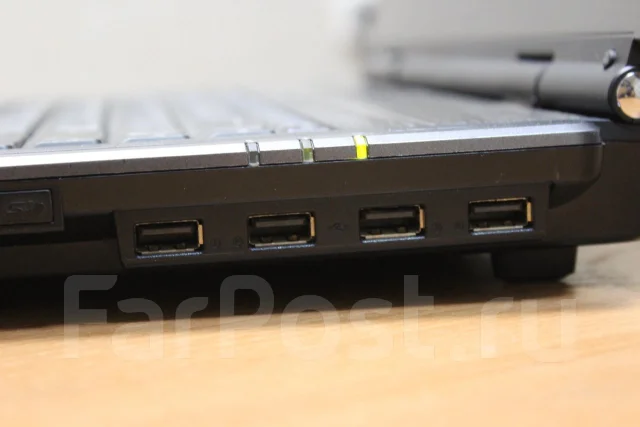 Roverbook Voyager. ��� 256 �� � ������, ���� 40��� ����