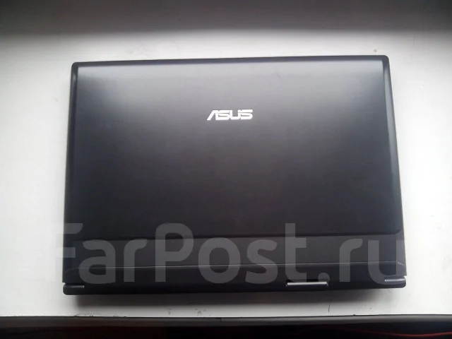 Asus X50SL. 15.4", 2����, ��� 2048 ��, ���� 250���, WiFi: 1, Bluetooth: 1, ����������� �� 2��. ����