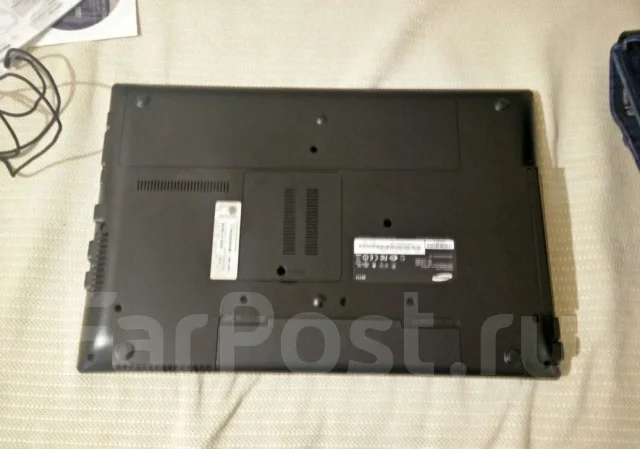 Samsung RF711. 2����, ��� 6 ��, ���� 1 000���, WiFi: 1 ����