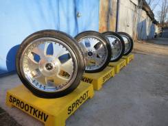 RAYS. 7.5x18, 4x114.30, 5x114.30, ET48, ЦО 73,0 мм.