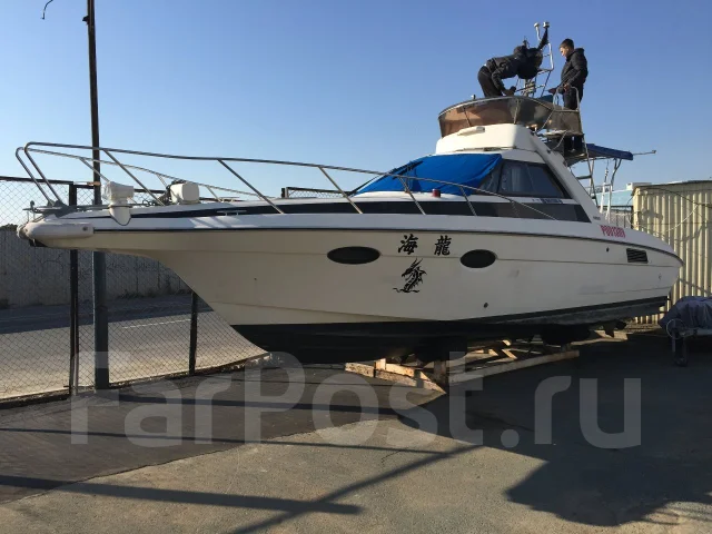 Yamaha FR-28. 1993 ���, ����� 8,5��., ��������� ������������, 200��.�., ������ ����