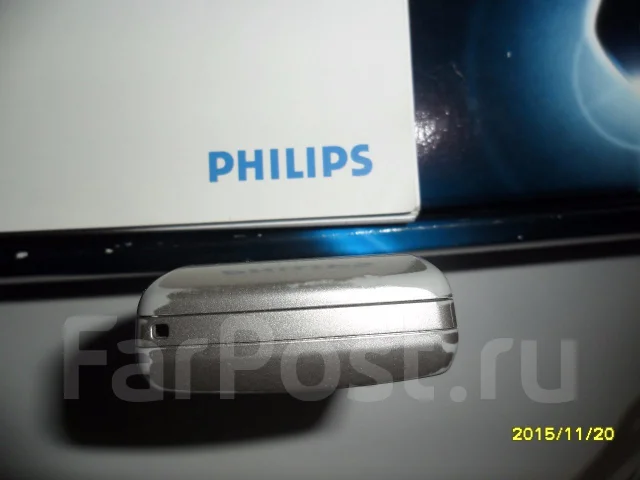 Philips Xenium 9@9. �/� ����