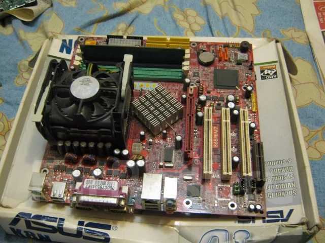 Socket 754 ����