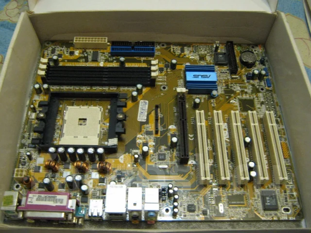 Socket 754 ����