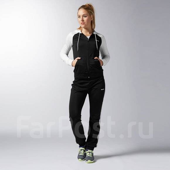 Спортивный костюм рибок женский