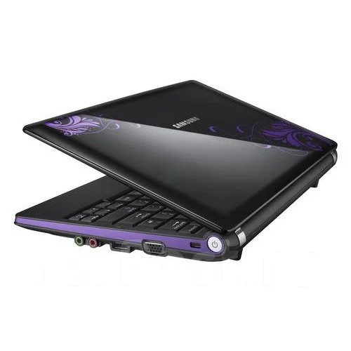 Samsung NC10. 1,6����, ��� 2048 ��, ���� 160���, WiFi: 1, Bluetooth: 1 ����