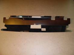 Планка радиатора. Nissan: Pathfinder, King Cab, Navara, Cabstar, Hardbody, Tino Двигатели: YD25DDTI, YD22DDTI