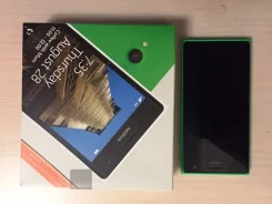 Nokia Lumia 735