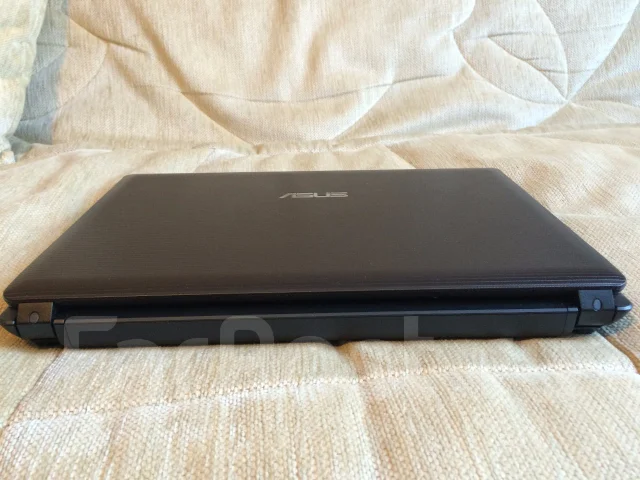 Asus K43SV. 2,2����, ��� 4 ��, ���� 160���, WiFi: 1, Bluetooth: 1, ����������� �� 5��. ����