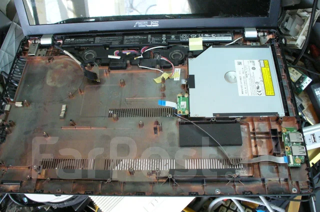 Asus K750JB-TY044H. 17.3", ��� 512 ��, WiFi: 1, ����������� �� 2��. ����