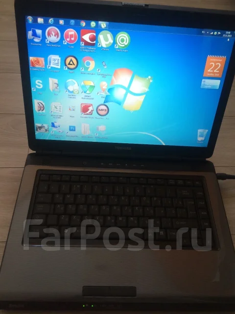 Toshiba Satellite L300-2C3. 220����, ��� 3072 ��, ���� 250���, WiFi: 1 ����