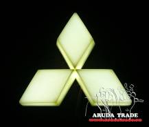 Эмблема. Mitsubishi: L200, L300, L400, Triton, L300 Truck, Minicab, Emeraude, RVR, Chariot, Libero, Eterna, Challenger, Strada, Delica, Minica, Lancer...
