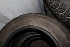 Goodyear UltraGrip 500. Зимние, шипованные, износ: 30%, 4 шт