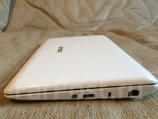 Asus Eee PC 1005PXD. 1,7����, ��� 1024 ��, ���� 250���, WiFi: 1, Bluetooth: 1, ����������� �� 4��. ����