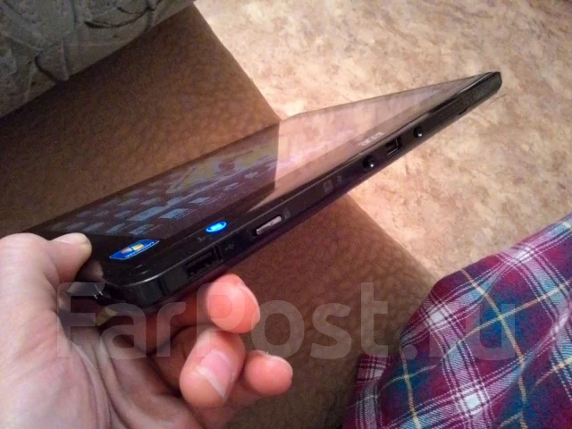 Acer Iconia Tab W501P 3G 32Gb ����