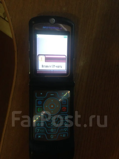 Motorola RAZR V3 ����