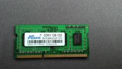 SO-DIMM DDR3.