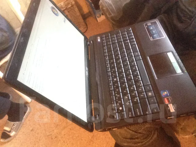 Asus K53U-SX071. 1,7����, ��� 4 ��, ���� 500���, WiFi: 1, Bluetooth: 1, ����������� �� 5��. ����