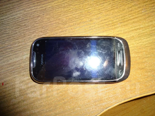 Nokia C7-00. �/� ����