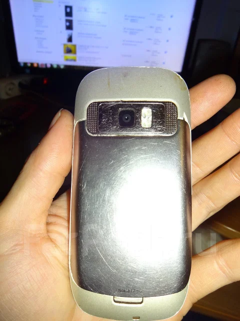 Nokia C7-00. �/� ����