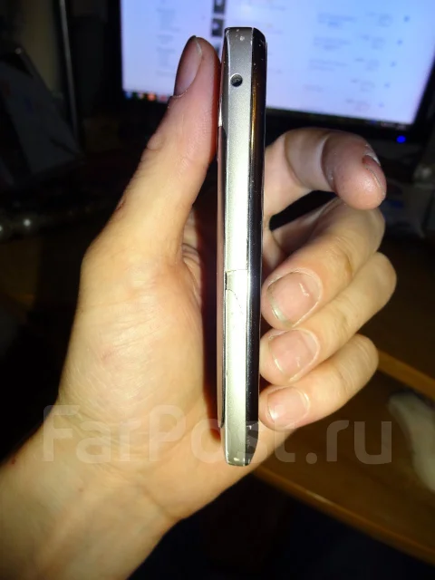 Nokia C7-00. �/� ����