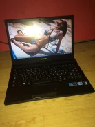 Samsung 300V4A. 2,3����, ��� 4 ��, ���� 500���, WiFi: 1, Bluetooth: 1, ����������� �� 4��. ����
