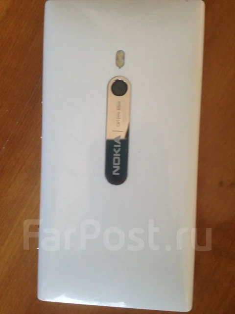Nokia Lumia 800 ����