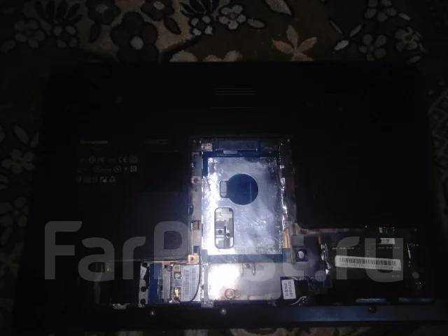 Lenovo B. WiFi: 1, Bluetooth: 1 ����