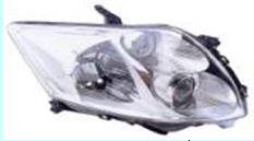 Фара. Toyota Auris