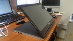Asus Transformer Book. 2,6����, ��� 8 ��, ���� 600���, WiFi, Bluetooth, ����������� �� 6��. ����